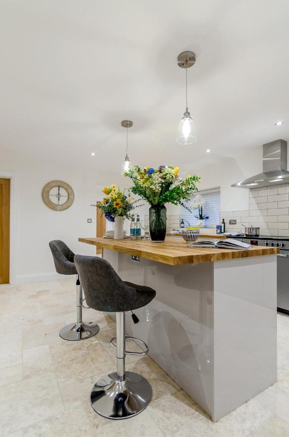 Spacious 6-bed Home, Near The Norfolk Broads *